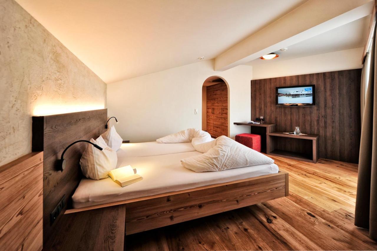 Hotel Garni Lamm Nauders Bagian luar foto